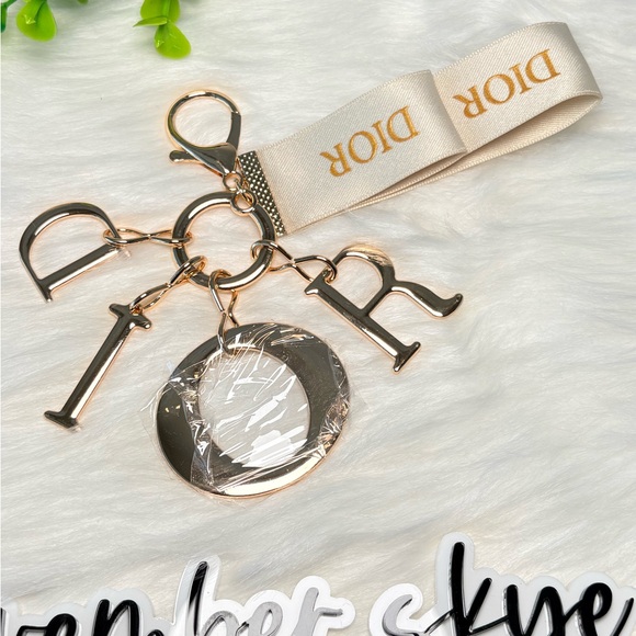 Dior Gold Letter Keychain/Bag Charm - Picture 5 of 7